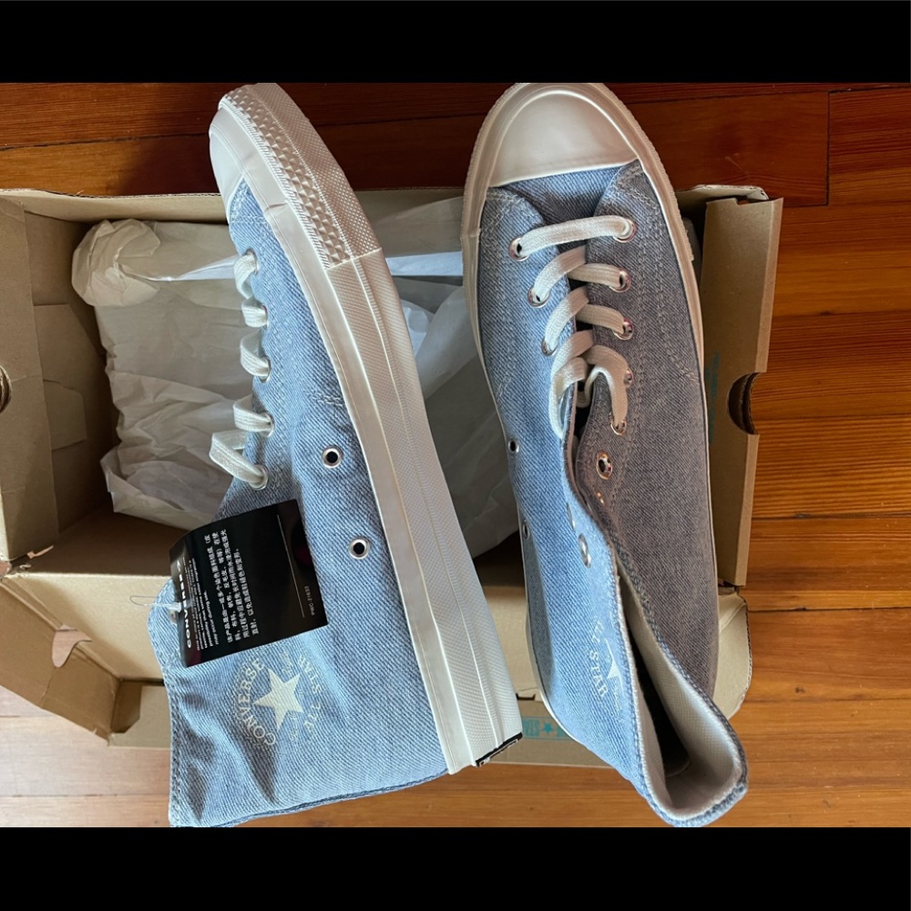 Converse Chuck Taylor All-Star 70s Hi Renew Light Denim.